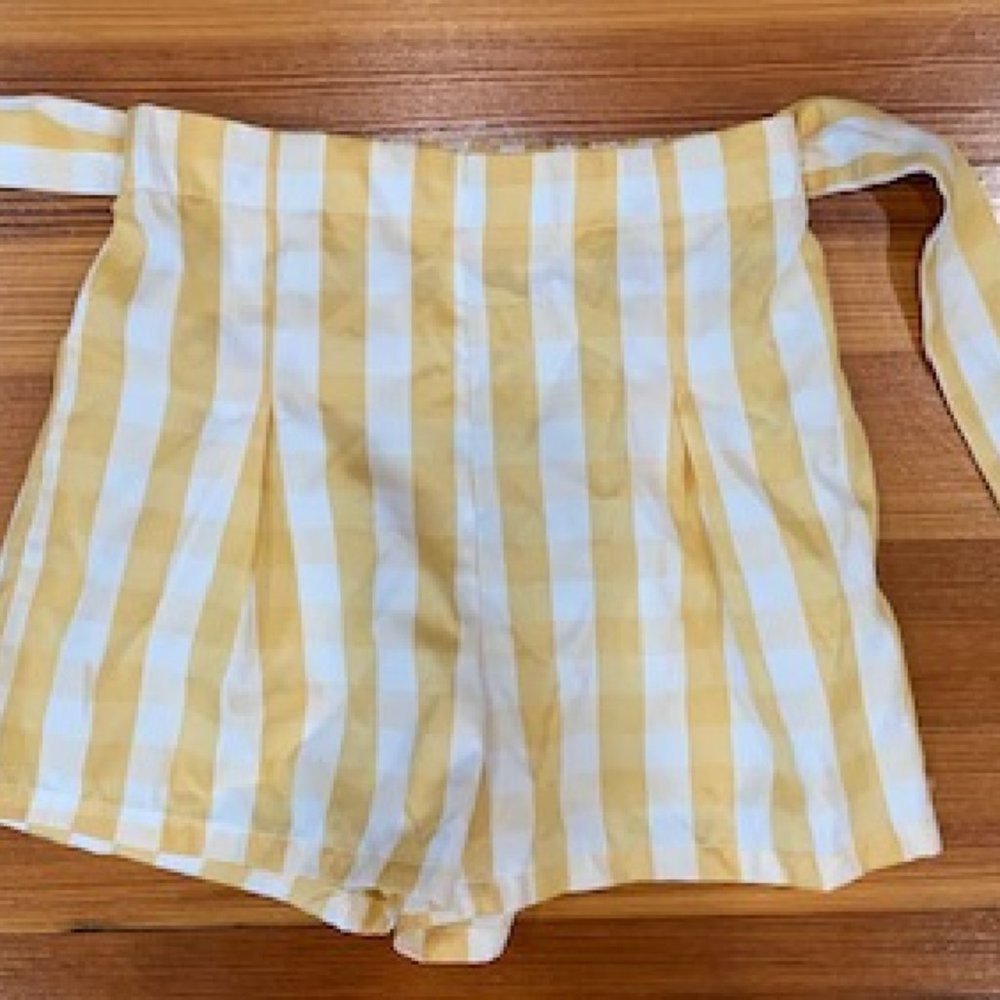 Shorts - Picture 4 of 4